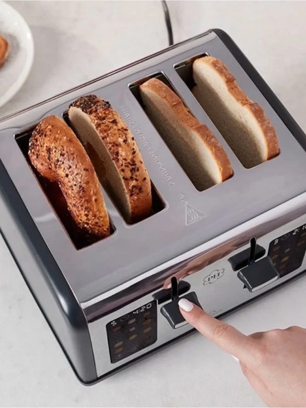 Vida Sana 4-Slice Stainless Steel Toaster in Stainless Steel